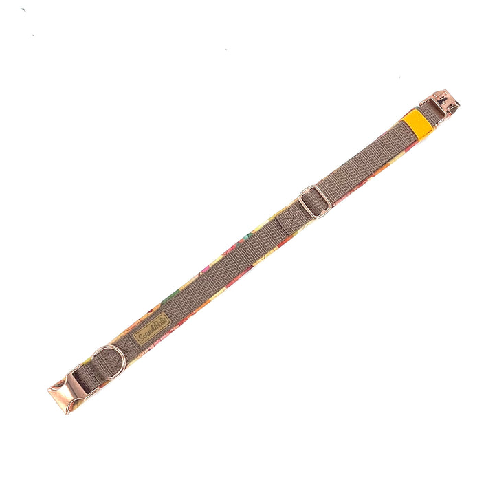Hundehalsband aus robustem Material, verstellbar und komfortabel. Hunde Halsband Butterflies Schmetterling Braun Orange