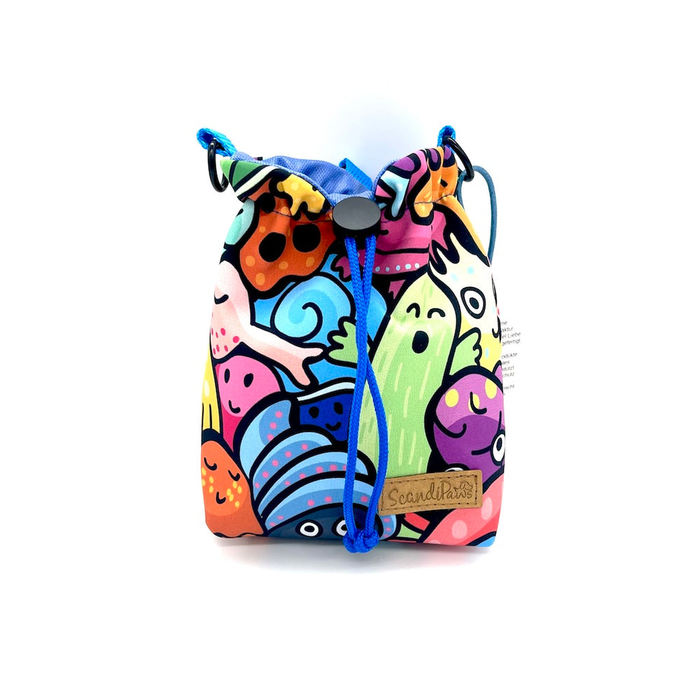 Hunde Leckerlibeutel Goodiebag und Futterbeutel für Unterwegs. Ob beim Gassi, Spaziergänge oder Hundetraining happy Blue blau faces bunt