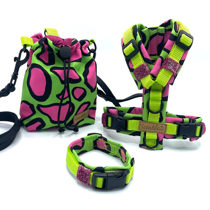 Hunde Leckerlibeutel Goodiebag und Futterbeutel für Unterwegs. Ob beim Gassi, Spaziergänge oder Hundetraining neon pink grün Lemon schwarz giraffe