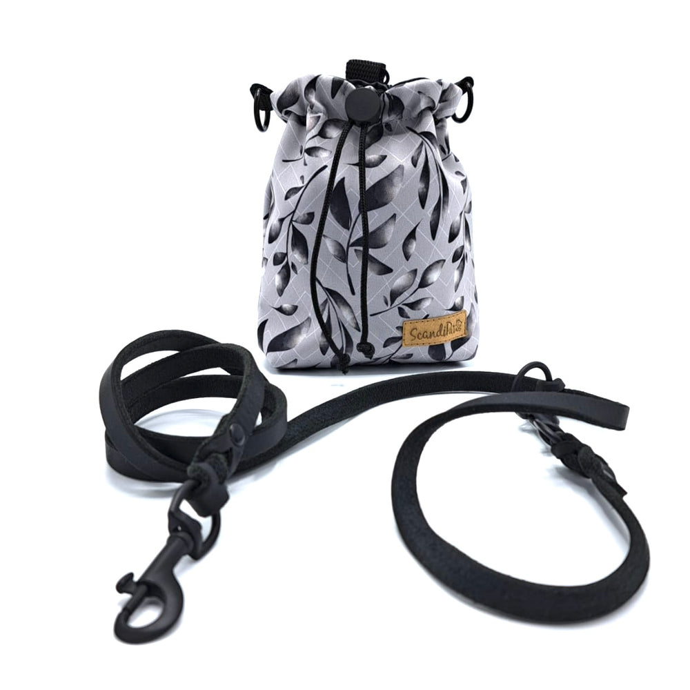 Hunde Leckerlibeutel Goodiebag und Futterbeutel für Unterwegs. Ob beim Gassi, Spaziergänge oder Hundetraining Grey Leaves Grau schwarz Blätter