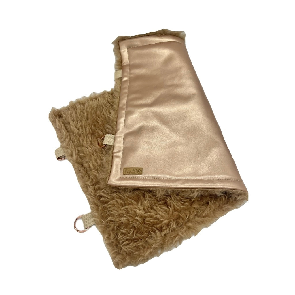 Reisedecke Hundedecke Decke für den Hund Rosegold Metallic zum umhängen inkl. Leine