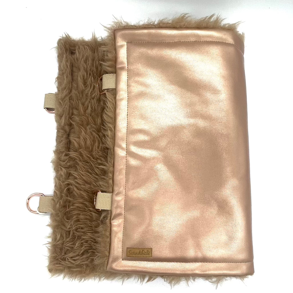 Reisedecke Hundedecke Decke für den Hund Rosegold Metallic zum umhängen inkl. Leine