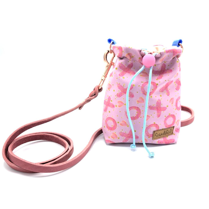 Hunde Leckerlibeutel Goodiebag und Futterbeutel für Unterwegs. Ob beim Gassi, Spaziergänge oder Training Rosa