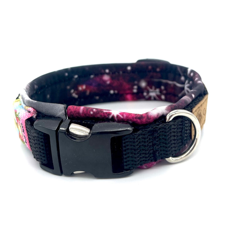 Hochwertiges Hundehalsband aus robustem Material, verstellbar und komfortabel, ideal für Spaziergänge und Sicherheit, in modernem Design. Unicorn Galaxy Dark Stars schwarz Einhorn sterne