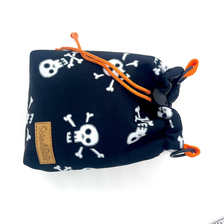 Hunde Leckerlibeutel Orange Henkel Leine Goodiebag Schwarz Skulls Totenkopf