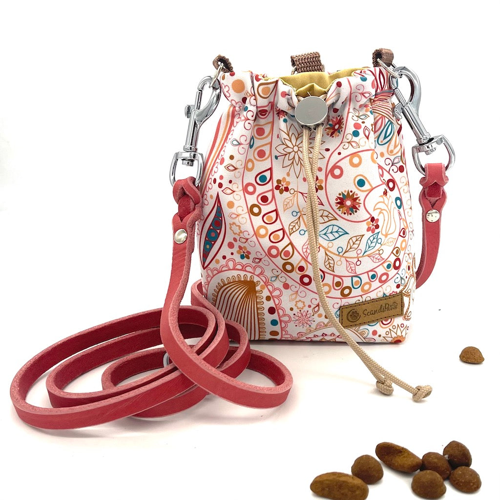 Leckerlibeutel Boho Dreams rosa Goodiebag mit Hundeleine von ScandiPaws