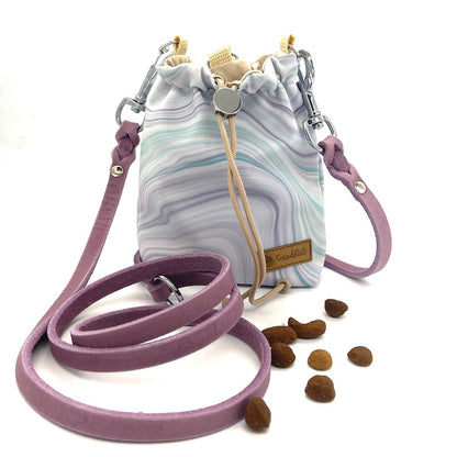 Leckerlibeutel Purple Aquarell Lila Goodiebag mit Hundeleine von ScandiPaws