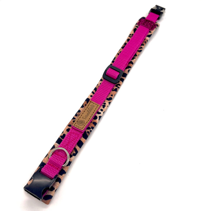 Hochwertiges Hundehalsband aus robustem Material, verstellbar und komfortabel, ideal für Spaziergänge und Sicherheit, in modernem Design. Leopard Pink von scandiPaws Crazy pink leo