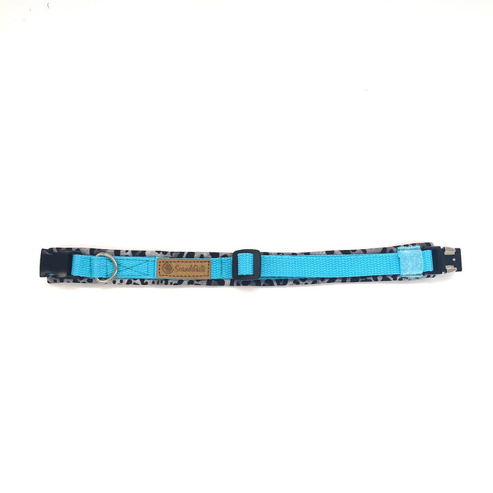 Hochwertiges Hundehalsband aus robustem Material, verstellbar und komfortabel, ideal für Spaziergänge und Sicherheit, in modernem Design. Blau Türkis Leopard Blue Grey leo