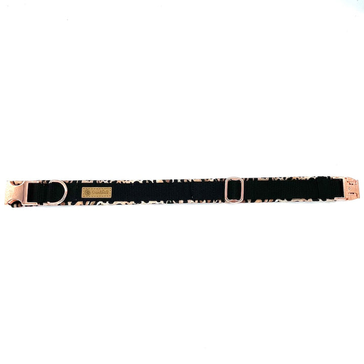 Hochwertiges Hundehalsband aus robustem Material, verstellbar und komfortabel. Halsband Leopard schwarz 