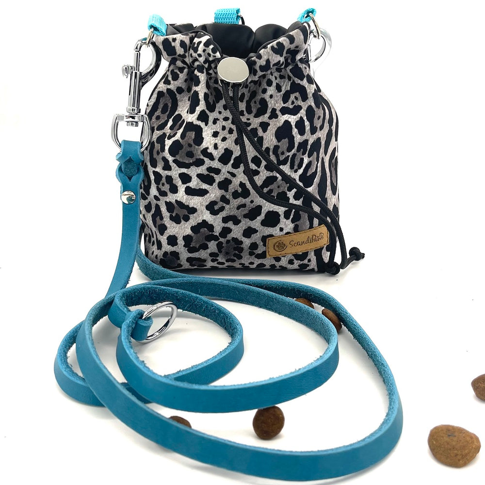 Hunde Leckerlibeutel Goodiebag und Futterbeutel für Unterwegs. Ob beim Gassi, Spaziergänge oder Hundetraining Leopard türkis